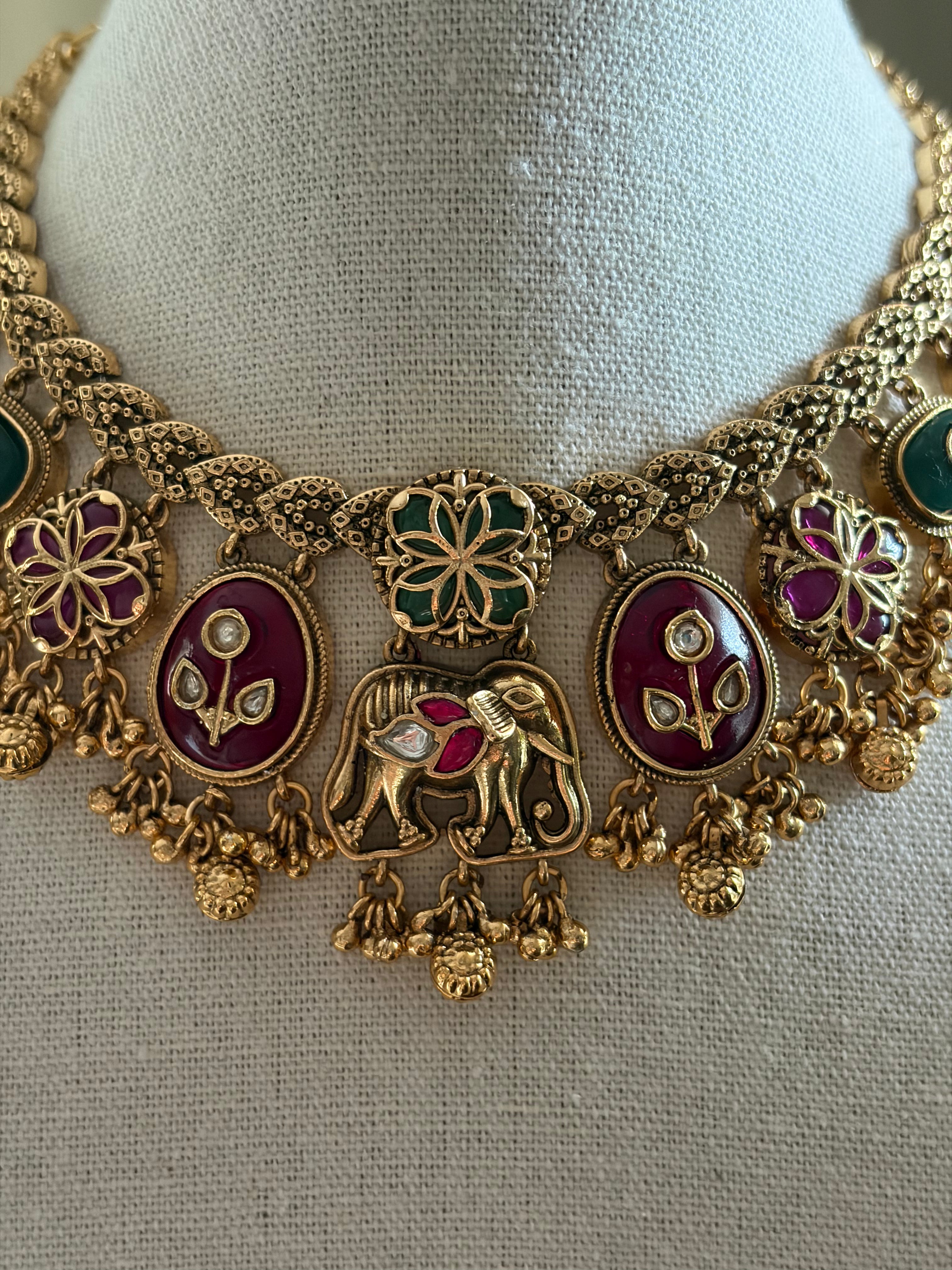 Heritage Elephant Necklace Set